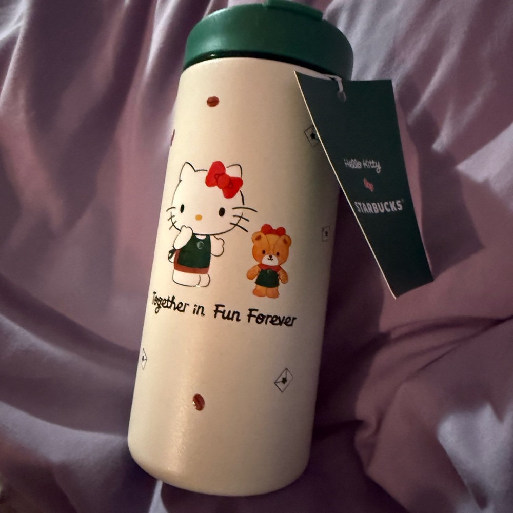 Hello Kitty x Starbucks Insulate Travel Mug